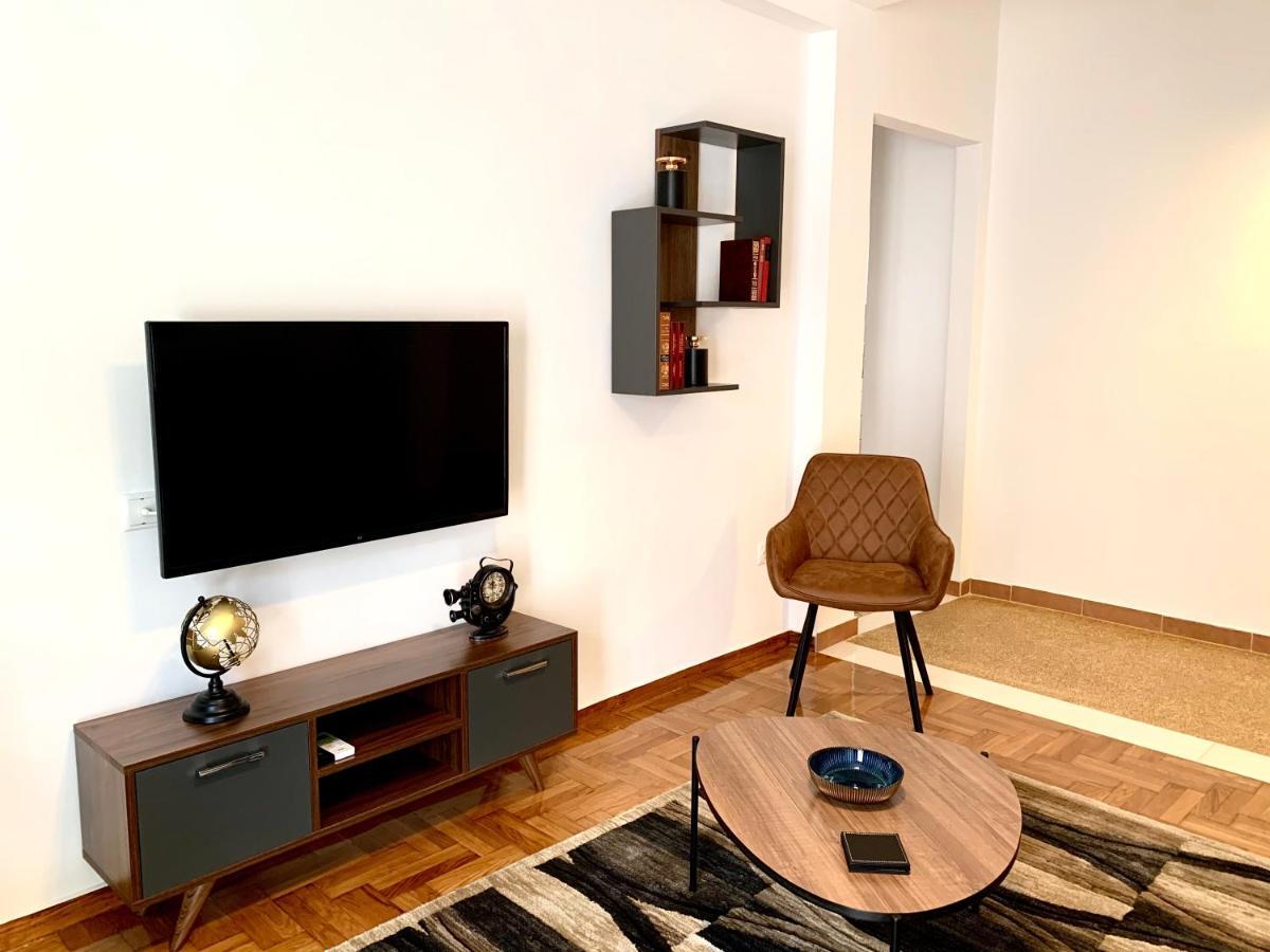 Kallimarmaro 2-Bedroom Apartment Athen Exterior foto